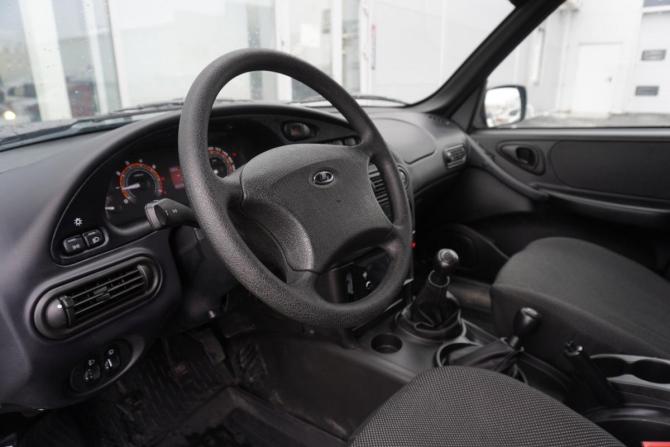 Lada (ВАЗ) Niva с пробегом 2024 года, цена 1 225 000 рублей, 4237 км, внедорожник, Автокод Объявления