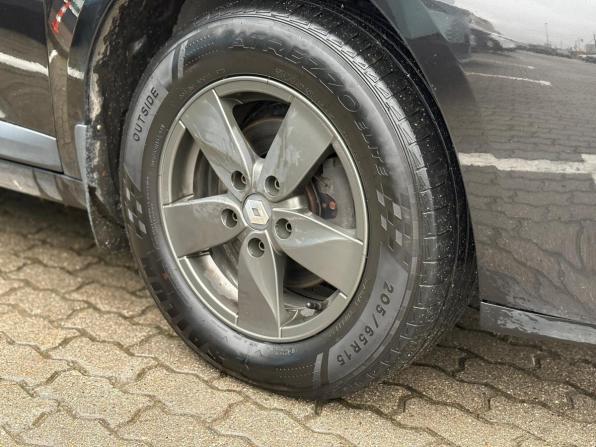 Renault Fluence I Рестайлинг с пробегом 2014 года, цена 877 000 рублей, 131286 км, седан, Автокод Объявления
