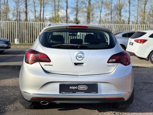 Opel Astra J Рестайлинг с пробегом 2014 года, цена 852 000 рублей, 105408 км, хэтчбек, Автокод Объявления
