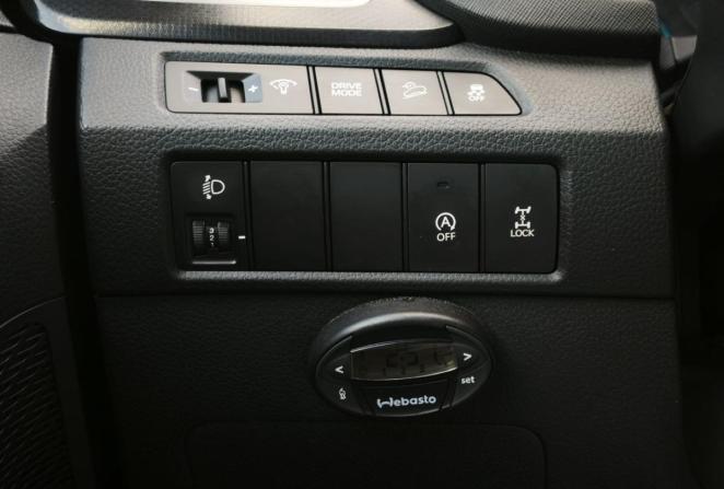 Hyundai Santa Fe III Рестайлинг с пробегом 2017 года, цена 1 925 000 рублей, 235494 км, внедорожник, Автокод Объявления