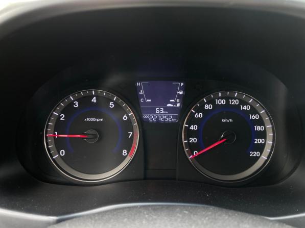 Hyundai Solaris I с пробегом 2013 года, цена 664 000 рублей, 228000 км, хэтчбек, Автокод Объявления