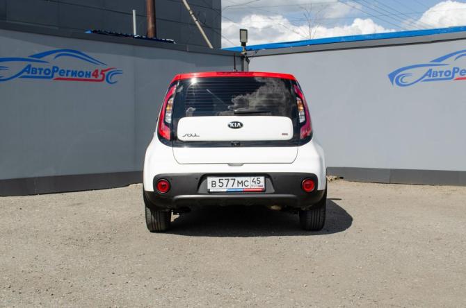 Kia Soul II Рестайлинг с пробегом 2018 года, цена 1 513 000 рублей, 87000 км, хэтчбек, Автокод Объявления