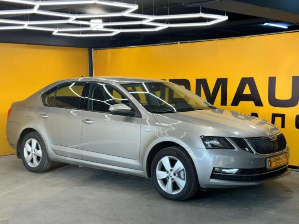 Skoda Octavia III (A7) Рестайлинг с пробегом 2019 года, цена 1 779 000 рублей, 87000 км, лифтбек, Автокод Объявления