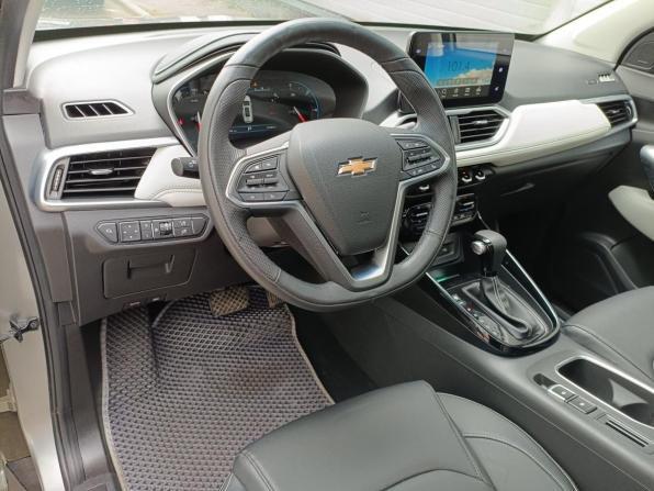 Chevrolet Captiva II с пробегом 2022 года, цена 2 189 000 рублей, 14781 км, внедорожник, Автокод Объявления