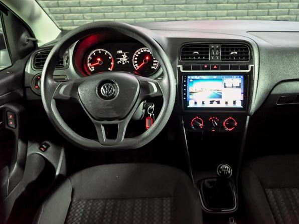 Volkswagen Polo V Рестайлинг с пробегом 2018 года, цена 1 180 000 рублей, 67735 км, седан, Автокод Объявления