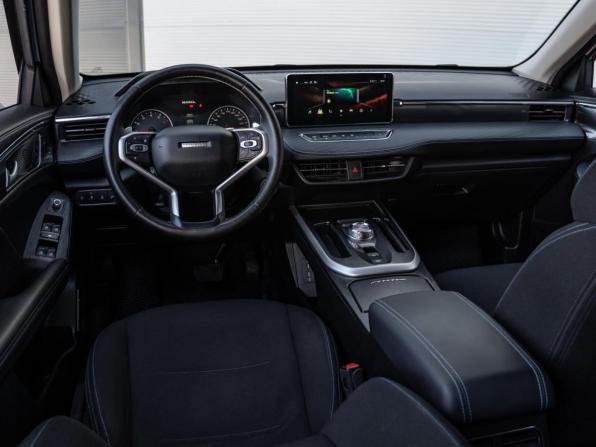 Haval Jolion I Рестайлинг с пробегом 2024 года, цена 2 015 000 рублей, 37045 км, внедорожник, Автокод Объявления