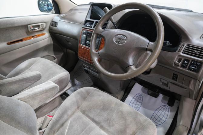 Toyota Gaia с пробегом 2002 года, цена 519 000 рублей, 281000 км, компактвэн, Автокод Объявления