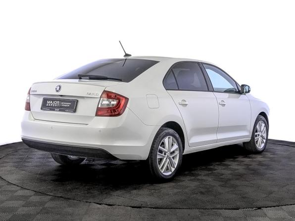 Skoda Rapid I Рестайлинг с пробегом 2018 года, цена 1 310 000 рублей, 117253 км, лифтбек, Автокод Объявления