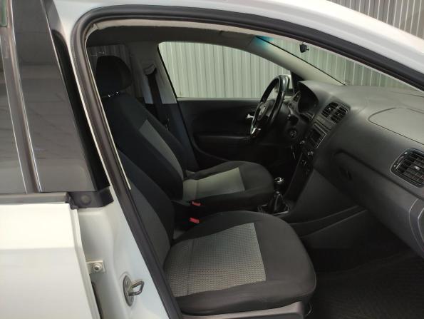 Volkswagen Polo V с пробегом 2013 года, цена 645 000 рублей, 180341 км, седан, Автокод Объявления