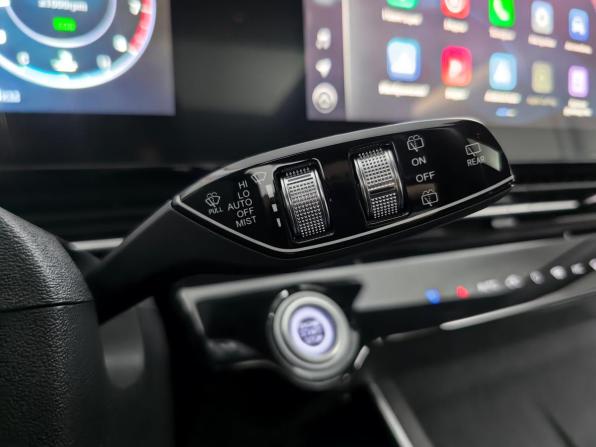 Omoda C5 I с пробегом 2022 года, цена 1 655 000 рублей, 44638 км, внедорожник, Автокод Объявления