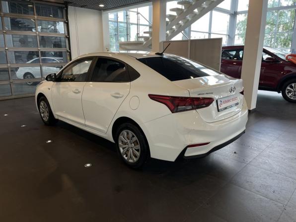 Hyundai Solaris II с пробегом 2019 года, цена 1 525 000 рублей, 114540 км, седан, Автокод Объявления