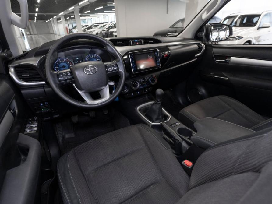 Toyota Hilux VIII Москва  - изображение 7