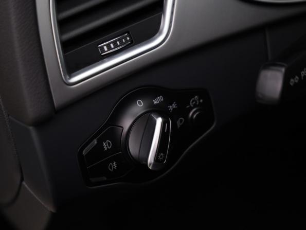 Audi A4 IV (B8) Рестайлинг с пробегом 2014 года, цена 1 549 000 рублей, 118397 км, седан, Автокод Объявления