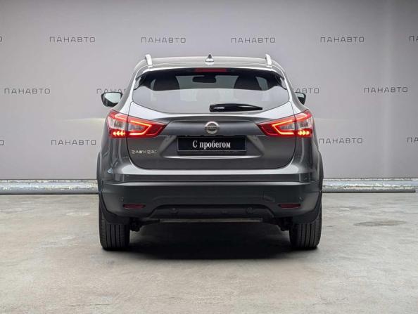 Nissan Qashqai II с пробегом 2018 года, цена 1 547 000 рублей, 158090 км, внедорожник, Автокод Объявления