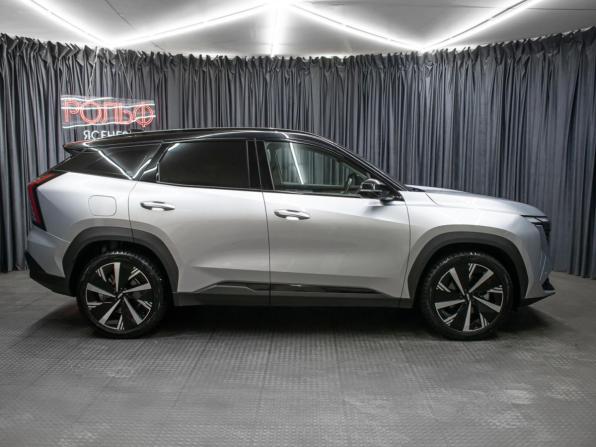 Geely Atlas II с пробегом 2024 года, цена 3 249 000 рублей, 27686 км, внедорожник, Автокод Объявления