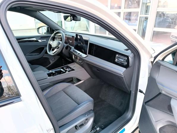 Volkswagen Tiguan III (China Market) с пробегом 2026 года, цена 5 100 000 рублей, 22 км, внедорожник, Автокод Объявления