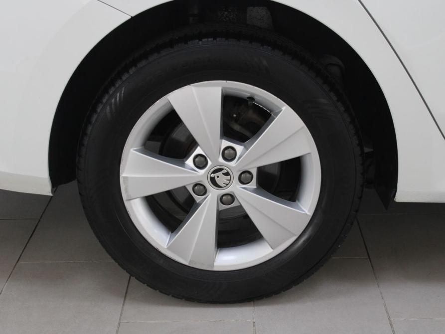 Skoda Octavia IV (A8) Старый Оскол  - изображение 23