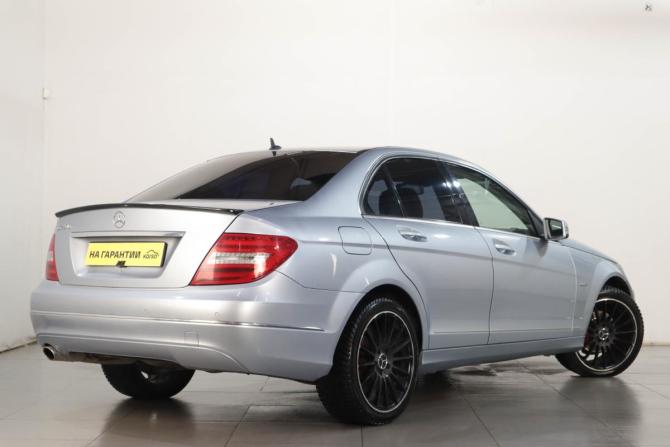 Mercedes-Benz C-Класс III (W204) Рестайлинг с пробегом 2012 года, цена 1 299 000 рублей, 137510 км, седан, Автокод Объявления