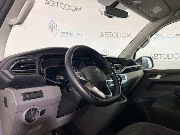 Volkswagen Caravelle T6 Рестайлинг с пробегом 2021 года, цена 7 497 000 рублей, 15959 км, минивэн, Автокод Объявления