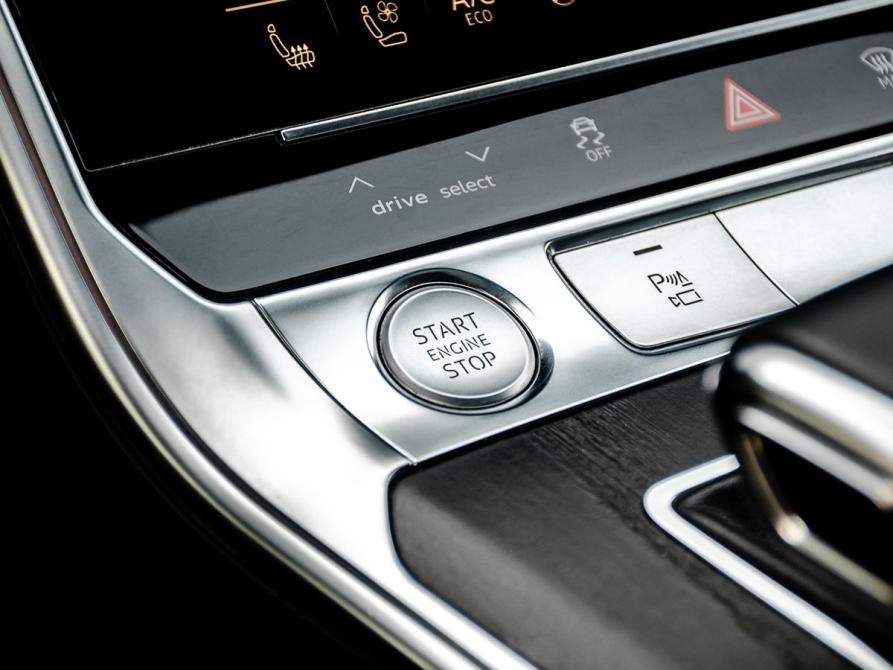 Audi A6 V (C8) Магнитогорск  - изображение 27