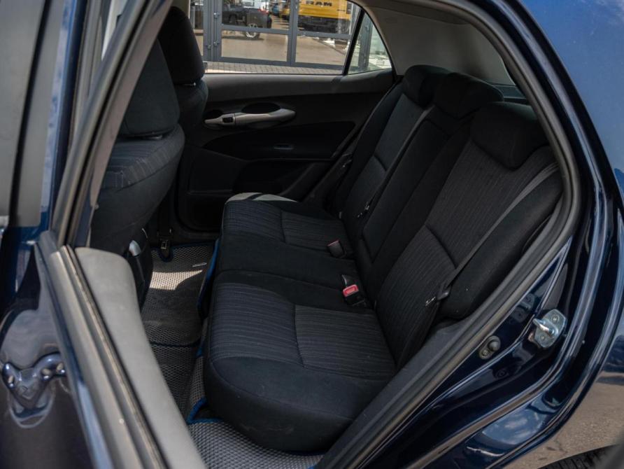 Toyota Auris I Краснодар  - изображение 9