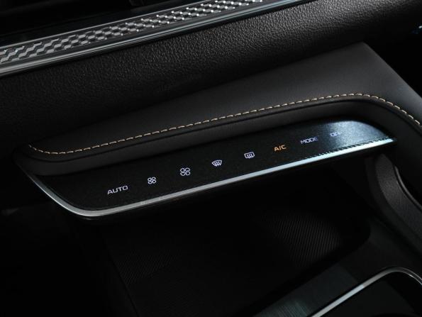 FAW Bestune B70 I Рестайлинг с пробегом 2024 года, цена 2 550 000 рублей, 46 км, лифтбек, Автокод Объявления