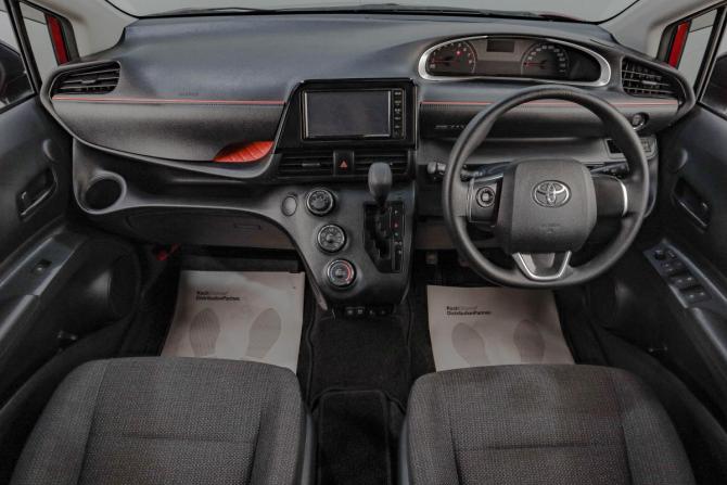 Toyota Sienta II Рестайлинг с пробегом 2019 года, цена 1 569 000 рублей, 83000 км, компактвэн, Автокод Объявления