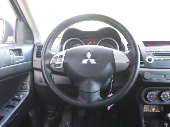 Mitsubishi Lancer X с пробегом 2007 года, цена 439 000 рублей, 296000 км, седан, Автокод Объявления
