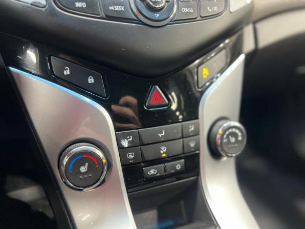 Chevrolet Cruze I Рестайлинг с пробегом 2013 года, цена 820 500 рублей, 188000 км, седан, Автокод Объявления