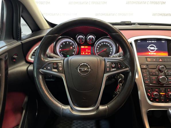 Opel Astra J Рестайлинг с пробегом 2014 года, цена 879 000 рублей, 161000 км, хэтчбек, Автокод Объявления
