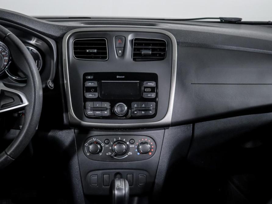 Renault Logan II Рестайлинг Москва  - изображение 13