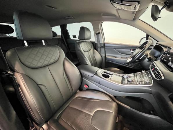 Hyundai Santa Fe IV Рестайлинг с пробегом 2021 года, цена 3 450 000 рублей, 98924 км, внедорожник, Автокод Объявления