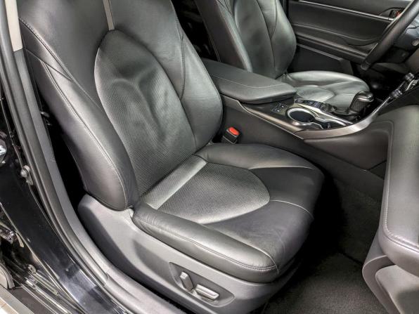 Toyota Camry VIII (XV70) Рестайлинг с пробегом 2021 года, цена 2 990 000 рублей, 171996 км, седан, Автокод Объявления