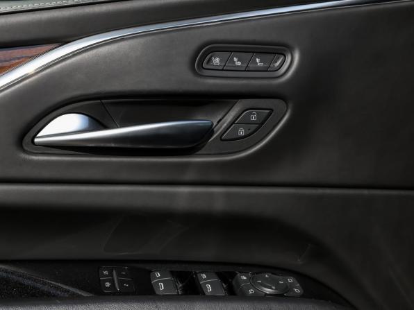 Cadillac Escalade V с пробегом 2022 года, цена 9 949 000 рублей, 51898 км, внедорожник, Автокод Объявления