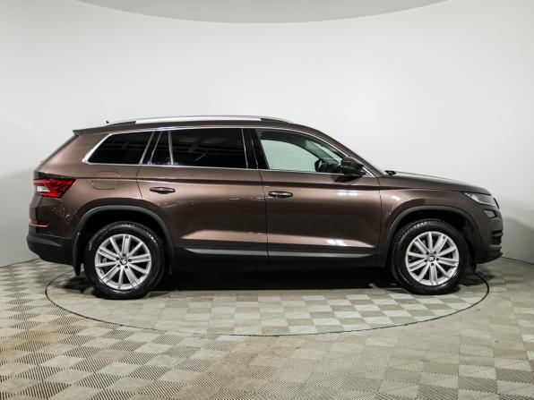 Skoda Kodiaq I с пробегом 2019 года, цена 2 935 900 рублей, 118398 км, внедорожник, Автокод Объявления