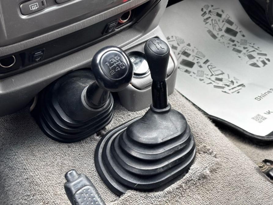 Toyota Land Cruiser 100 Series Рестайлинг 1 Пермь  - изображение 18