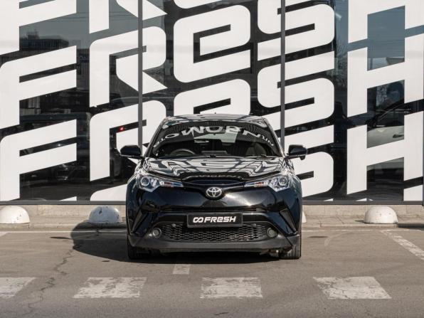 Toyota C-HR I Рестайлинг с пробегом 2019 года, цена 1 529 000 рублей, 172604 км, внедорожник, Автокод Объявления