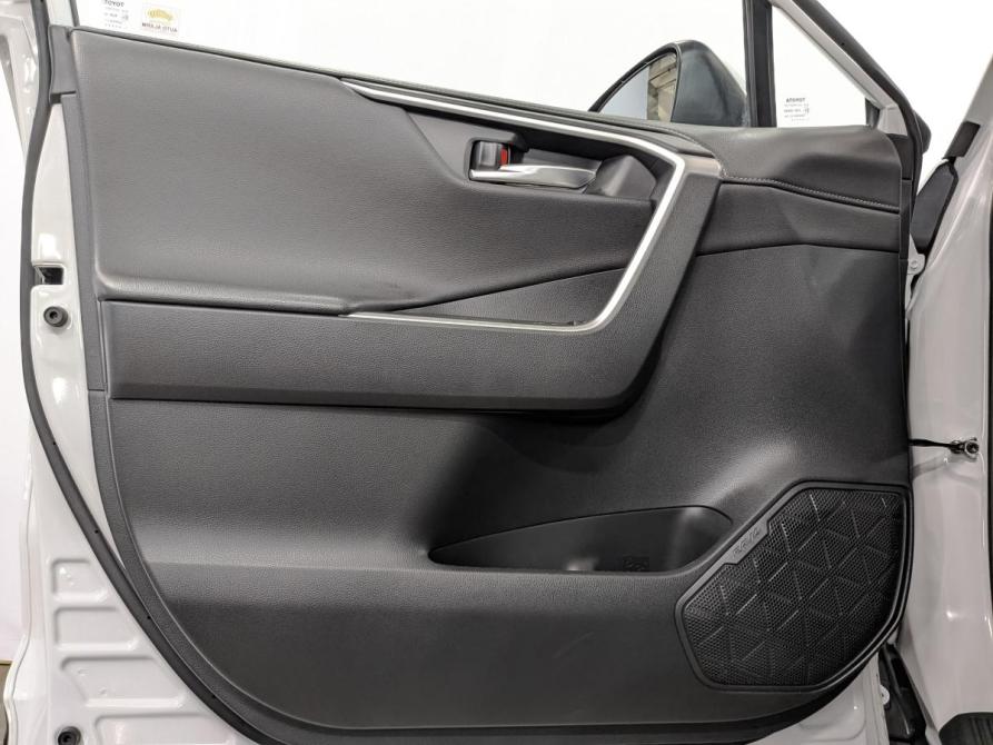 Toyota RAV4 V (XA50) Москва  - изображение 19
