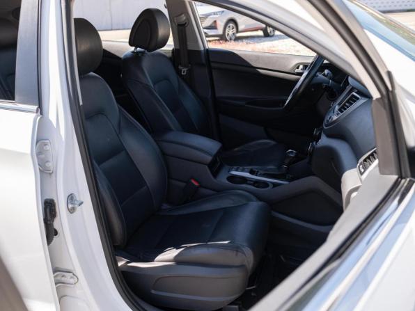 Hyundai Tucson III с пробегом 2017 года, цена 2 099 000 рублей, 146947 км, внедорожник, Автокод Объявления