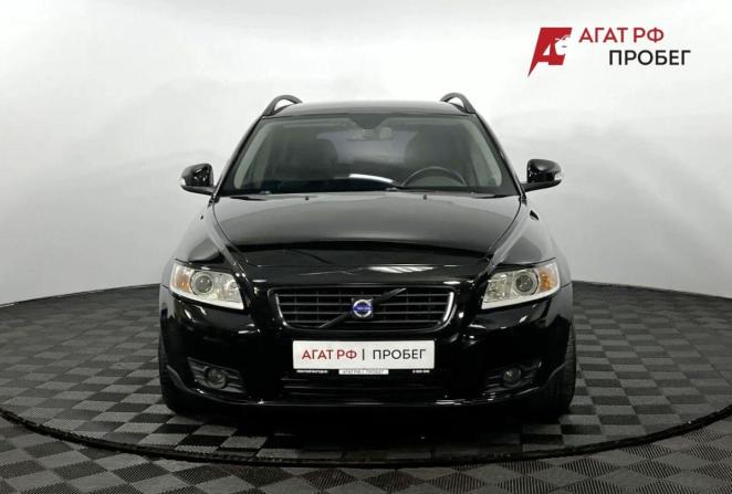 Volvo V50 I Рестайлинг с пробегом 2010 года, цена 820 000 рублей, 265060 км, универсал, Автокод Объявления