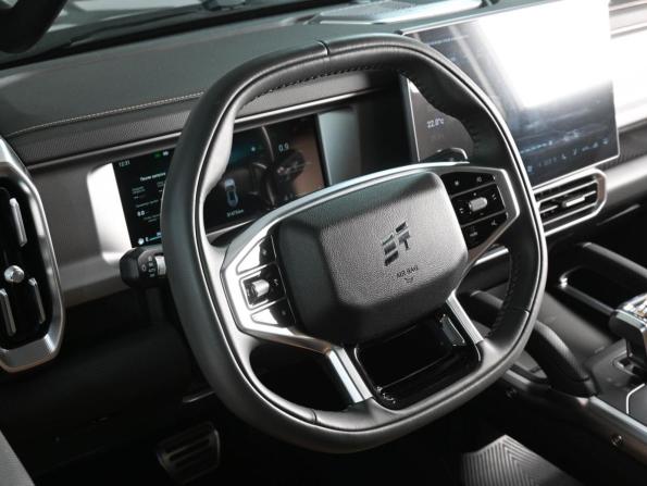 JETOUR T2 с пробегом 2024 года, цена 3 399 000 рублей, 31475 км, внедорожник, Автокод Объявления