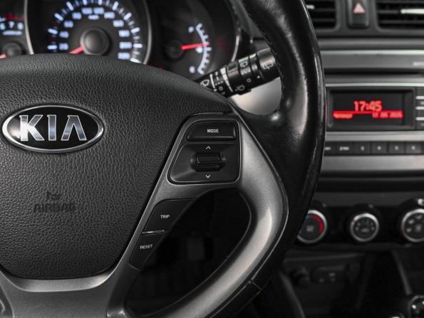 Kia Rio III Рестайлинг с пробегом 2017 года, цена 998 000 рублей, 191259 км, хэтчбек, Автокод Объявления