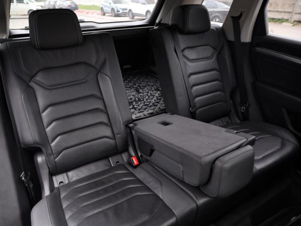 Volkswagen Touareg III с пробегом 2018 года, цена 3 469 000 рублей, 194536 км, внедорожник, Автокод Объявления
