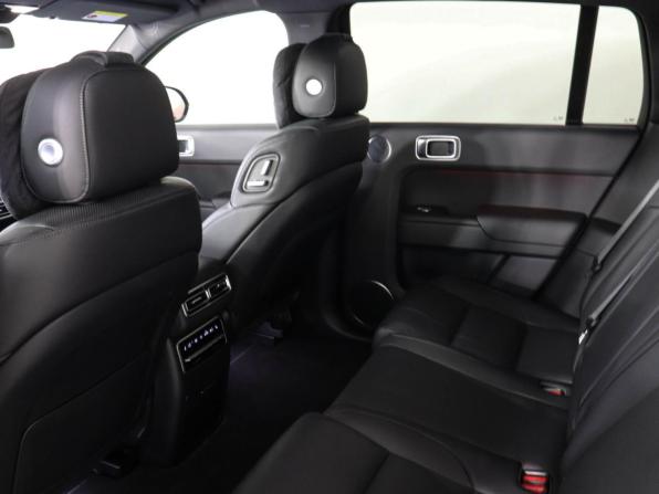 Li Auto (Lixiang) L7 I с пробегом 2024 года, цена 5 797 000 рублей, 31000 км, внедорожник, Автокод Объявления