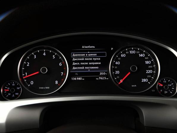 Volkswagen Touareg II Рестайлинг с пробегом 2015 года, цена 2 500 000 рублей, 136980 км, внедорожник, Автокод Объявления