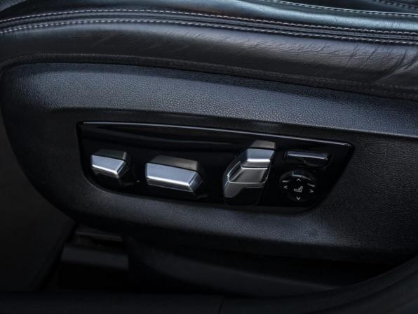 BMW 5 серии VII (G30/G31/G38) с пробегом 2018 года, цена 3 948 000 рублей, 153506 км, седан, Автокод Объявления
