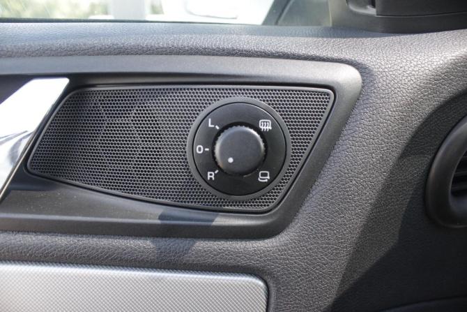 Skoda Octavia II (A5) Рестайлинг с пробегом 2012 года, цена 895 000 рублей, 290167 км, лифтбек, Автокод Объявления