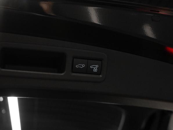 Lexus RX V с пробегом 2026 года, цена 8 350 000 рублей, 220 км, внедорожник, Автокод Объявления