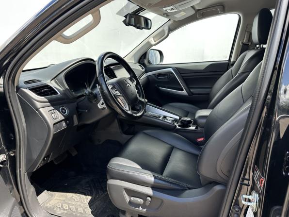 Mitsubishi Pajero Sport III Рестайлинг с пробегом 2022 года, цена 3 970 000 рублей, 94683 км, внедорожник, Автокод Объявления