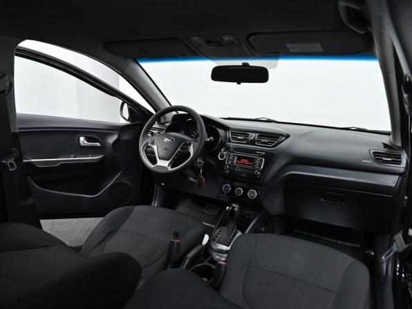 Kia Rio III Рестайлинг с пробегом 2017 года, цена 999 000 рублей, 67000 км, седан, Автокод Объявления